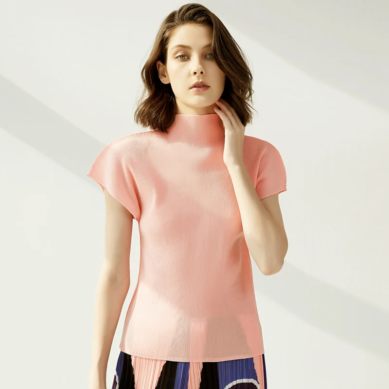 2021 Summer Miyake pleated simple stranger things tshirt tumblr holographic female vest aesthetic clothes 5250 | Женская одежда