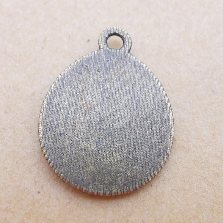 

LY205 17*22mm 2.1G round Alloy Ancient footprint Ornament DIY Accessories charm Pendant 50pcs/Bag