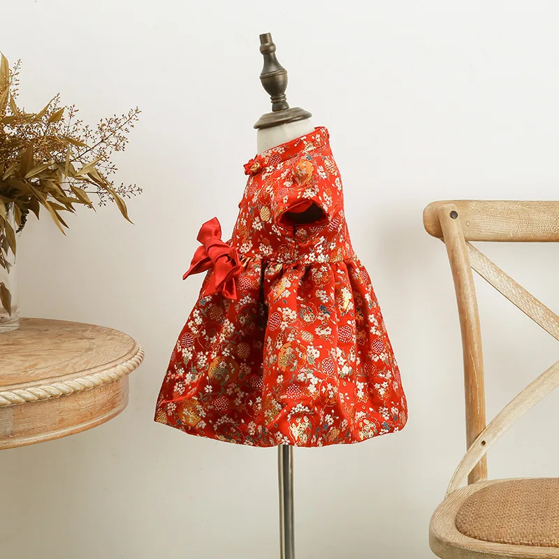 Детское платье принцессы с помпонами длинным рукавом