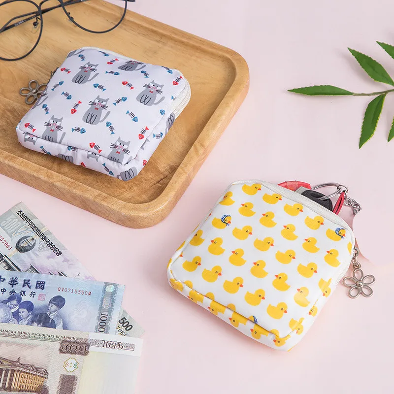

Fresh Simple Canvas Coin Purse Fashion Female Animal Fruit Print Cosmetic Bag Travel Mini Sanitary Napkin Lipstick Storage Bag