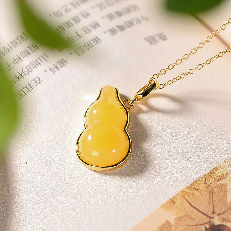 

Женский кулон в виде тыквы из Балтийского янтаря, позолоченное ожерелье из стерлингового серебра 925 пробы, модная цепочка до ключиц, амулет ...