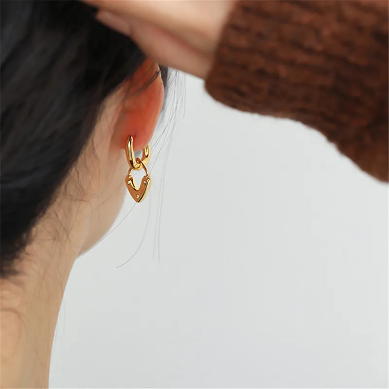 

Street Niche Design Light Style Fashion Letter Women Earrings Personal Detachable Multi-wear Exquisite Earrings 2021 HANGZHI