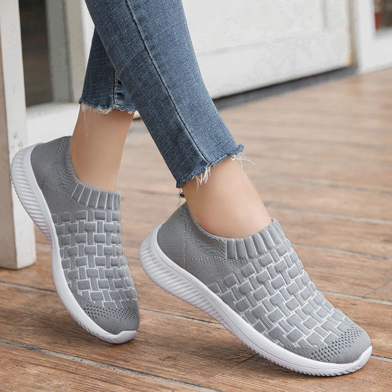 2020 Women Tennis Shoes Breathable slip on Air Mesh Sock Female Sneakers Sports Footwear Tenis Feminino Chaussure Femme