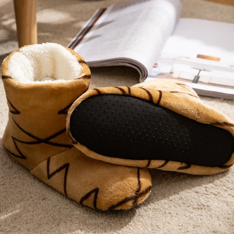 

New House Slippers Big Size Suede Flannel Slipper Boots Fluffy Soft Plush Slipper For Woman Anti-slip Warm Winter Indoor Shoes