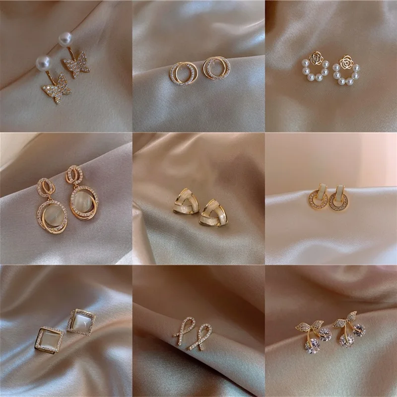 

Korea New Pearl Earrings for Women Retro Elegant Stud Earrings Geometry Opal Jewelry Female Trendy Delicate Zircon Ear Studs