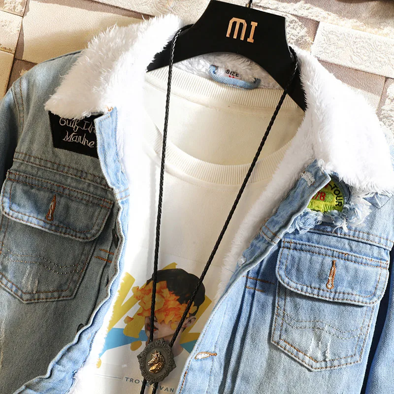 

Newly Designer Fashion Winter Jacket Men Thick Velvet Coats Patches Ripped Hip Hop Warm Denim Jacket Hombre Bomber Chaqueta