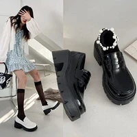 small leather shoes female 2021 new wild thick high heel retro black work shoes spring and autumn sponge cake low single shoes
