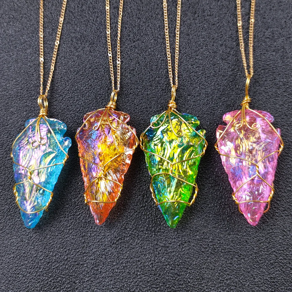 

Натуральная кристаллическая НЕОБРАБОТАННАЯ руда