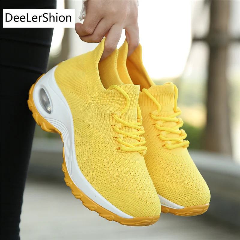 

2021 Women's Sneakers Fashion Sport Walking Shoes Autumn Platform Slip-on Comfortable Outdoor sport sock Women Casual Shoes