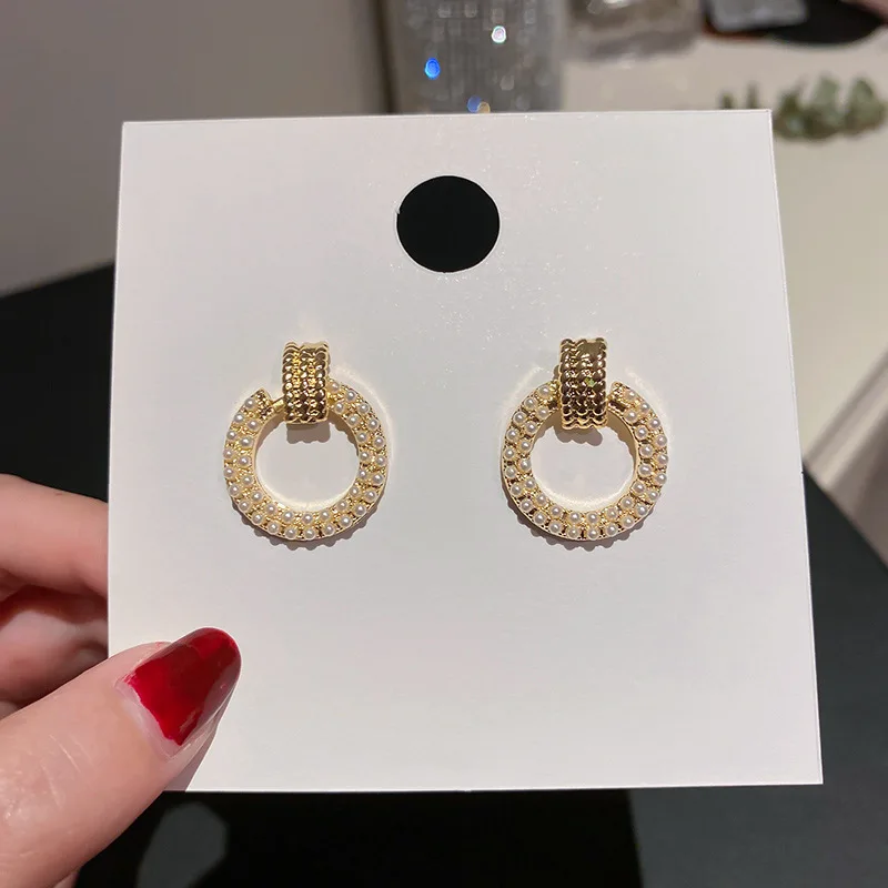 

Fashion All-match Personality Pearl Geometric Female Birthday Gift Earrings Elegant Temperament Design Earrings Wholesale