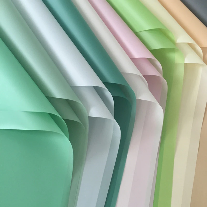 Одноцветная упаковочная бумага для букетов матовая подарочная одноцветная