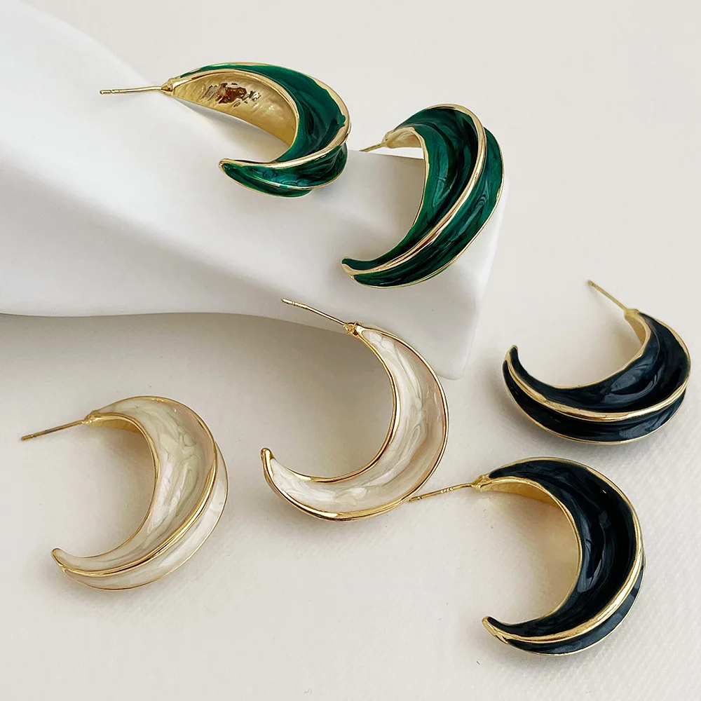 

Metal C Shape Drops Glaze Earrings South Korea's Temperament Sweet Personality Fashion Stud Earrings Ms Girl Travel Accessories