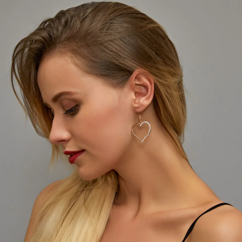 

Temperament All-match Creative Love Heart Key Shape Dangle Earrings