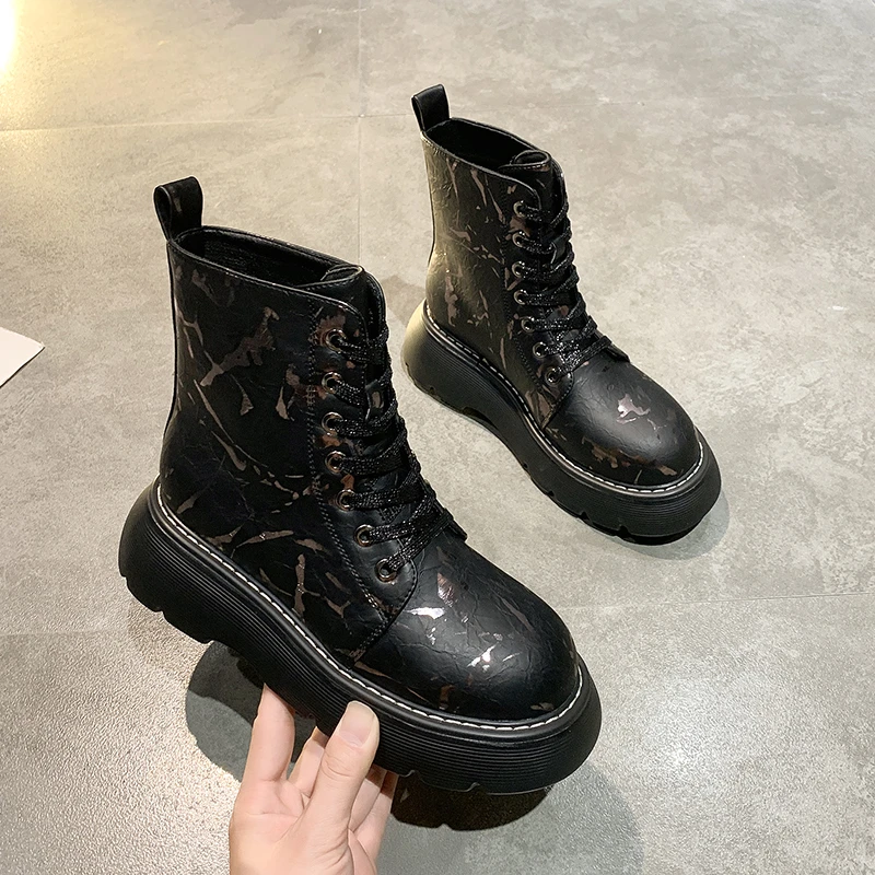 

2021 Winter Martin Boots for Women Platform Women's Ankle Boots Printing Pattern Waterproof Women Boots Chunky Motorcycle Boots