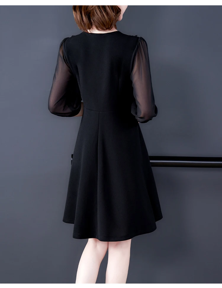 

Black chiffon dresses female 2020 summer new temperament was thin large size fashion Trumpet sleeve Knee A-line vestidos D206