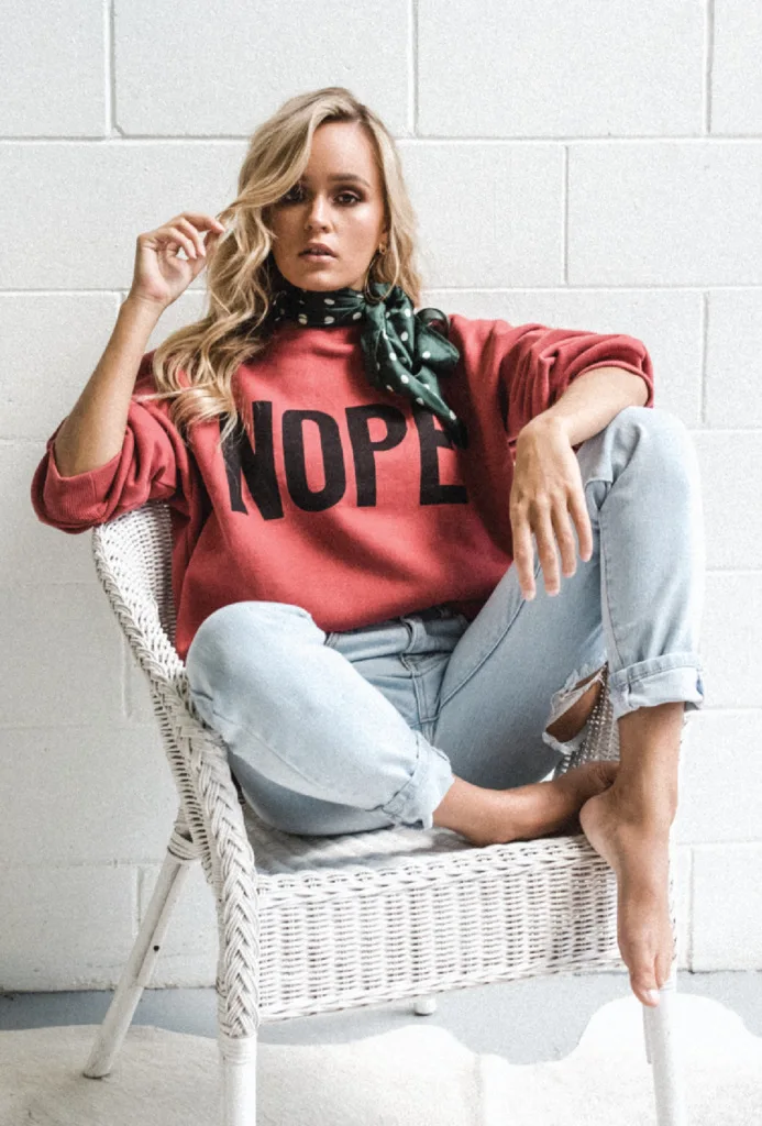 Casual Pink Long Sleeve Letter Print Red Tshirt Women Crop Top 2019 New Fashion Shirts Plus Size | Женская одежда