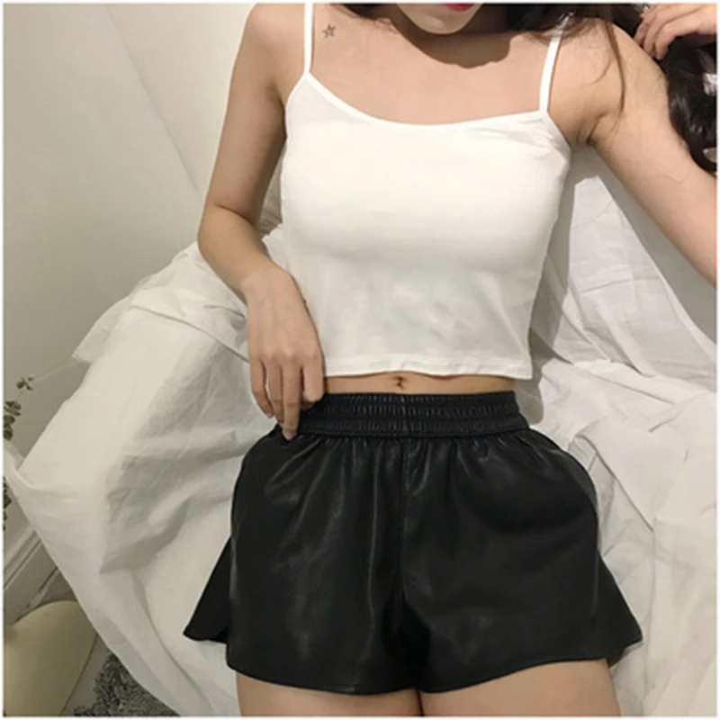 Женский укороченный топ на бретельках летний пикантный однотонный с открытой