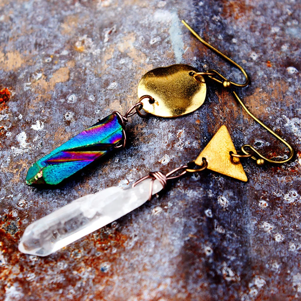 

1 Pair Natural Crystal Earrings Raw Clear Quartz White Colorful Raw Stone Pendant Triangle Round Shape Zen Fashion Boho Earrings
