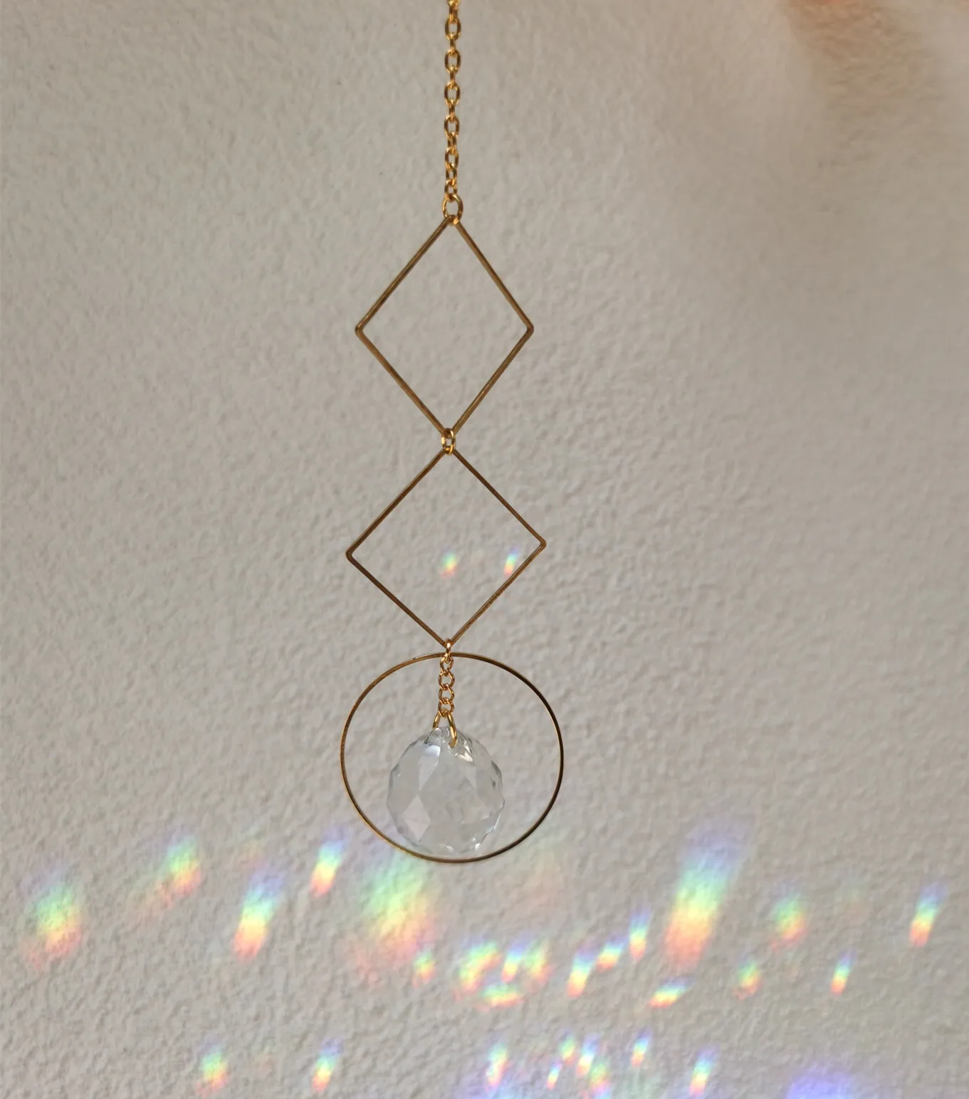 

Crystal Sun Catcher with Sphere Diamond,Rainbow Prism,Boho Home Decoration,geometric Suncatcher