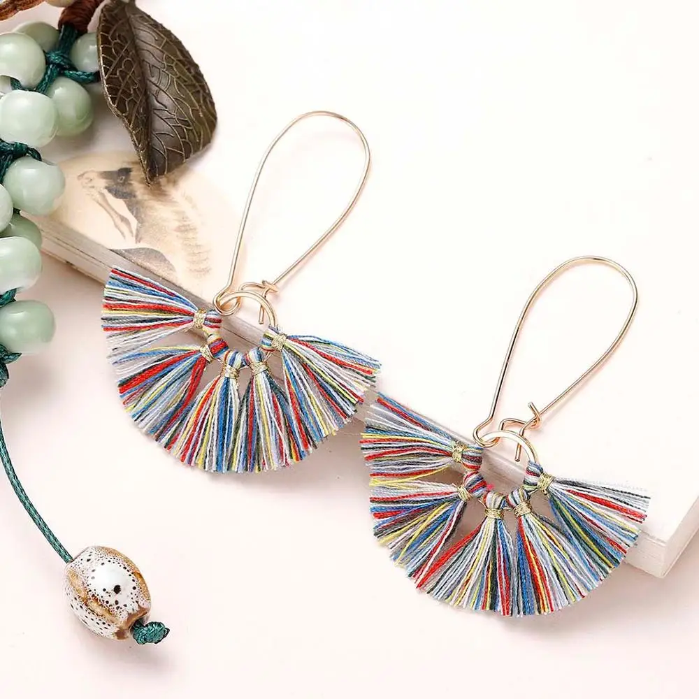 Висячие серьги Chandler в богемном стиле с бахромой из цветной шелковой ткани