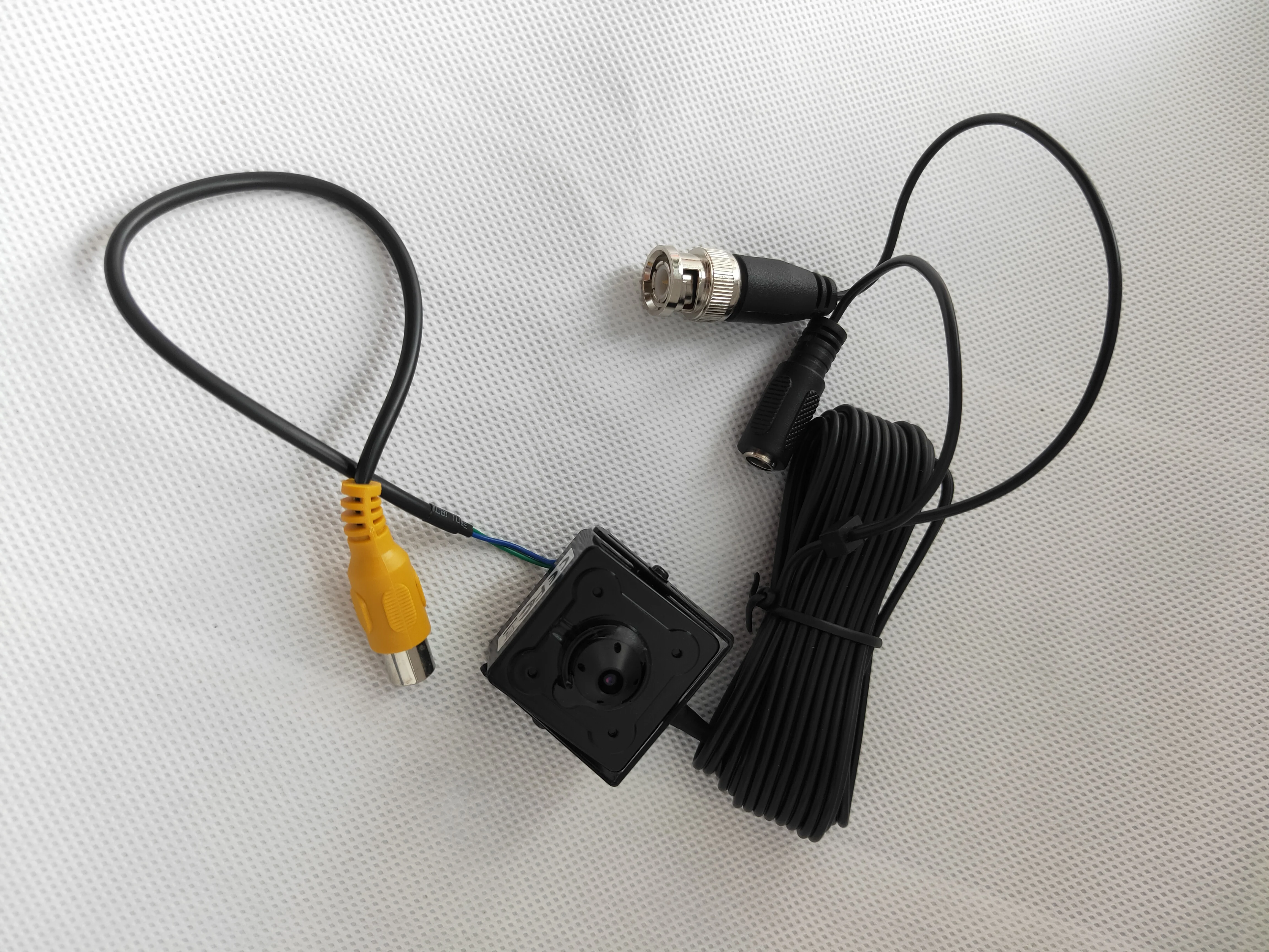 Dahua HAC-HUM3201B-P 2MP Starlight HDCVI Pin отверстие камера аудио в интерфейсе Smart IR | Безопасность