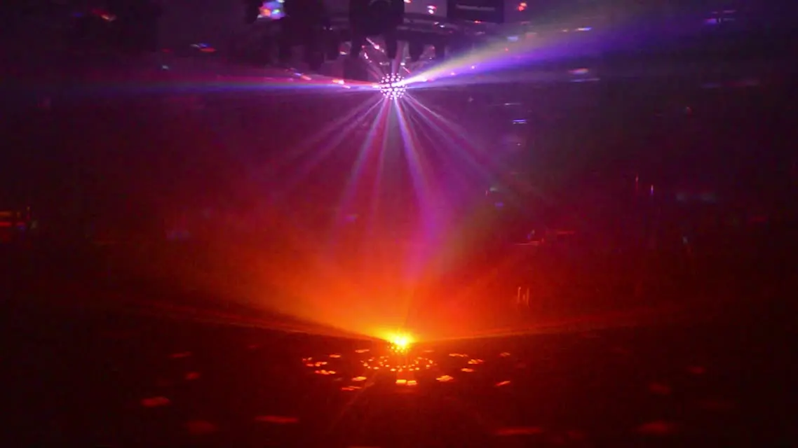 

Hot sale super led magic ball beam effect 5pcs 18W RGBWA+UV 6in1 led disco DJ light