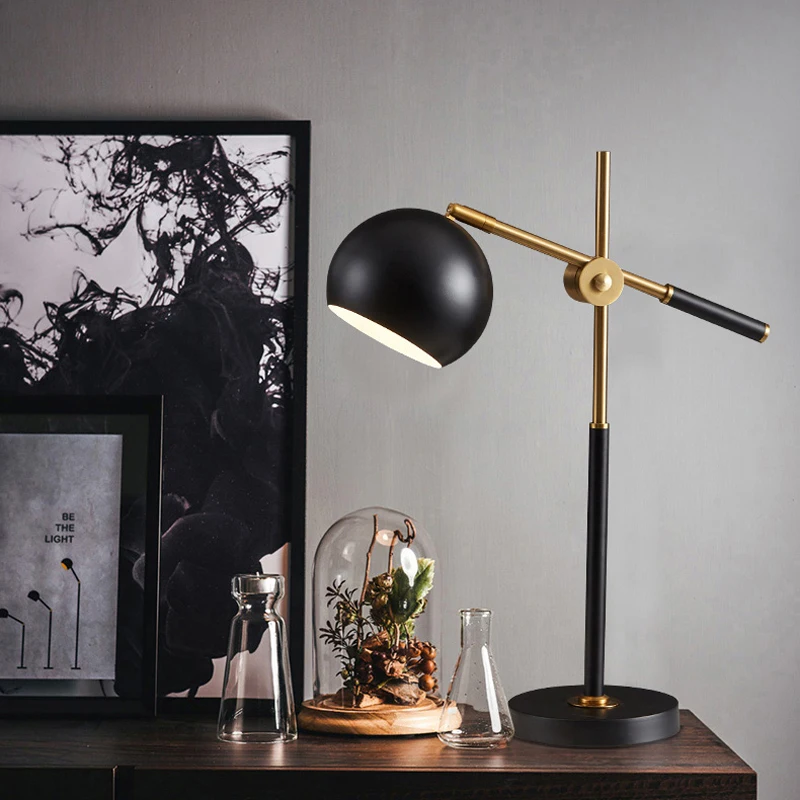 Простая настольная лампа в европейском стиле Креативный светодиодный