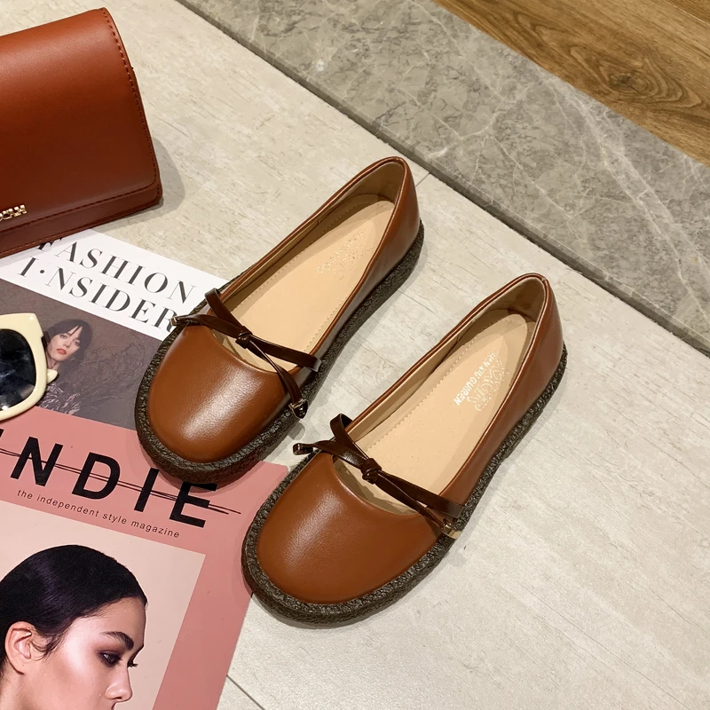 

Женские лакированные туфли из ПУ кожи, с круглым носком