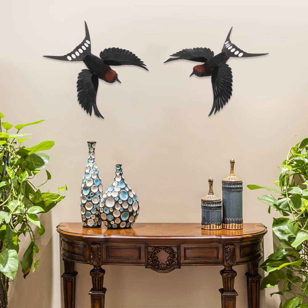 

2pcs Imitation Swallow Hanging Decors Realistic Swallow Wall Adornments
