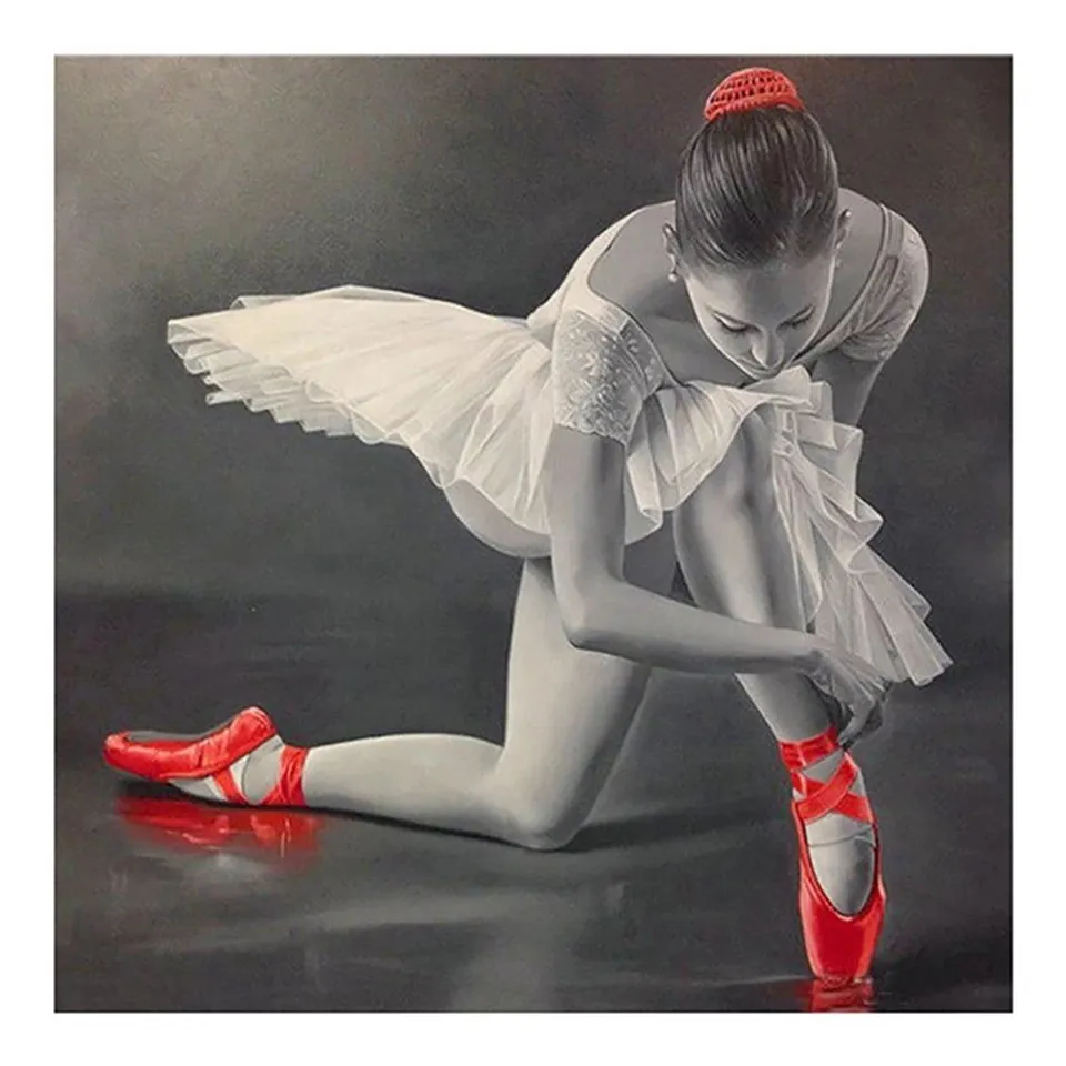 

New home decor gift 5D DIY Diamond Painting Kit full of diamond inlay embroidery cross-stitched portrait "Ballerina Girl" mural