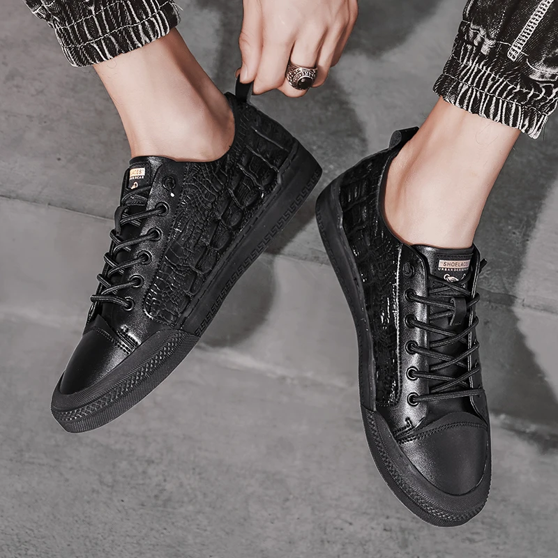 

Original Young Boy Casual Shoes White Black Man Leather Sneakers Hard-Wearing Walking Shoes Mens Lace Up Youth Fashion Men Shoe