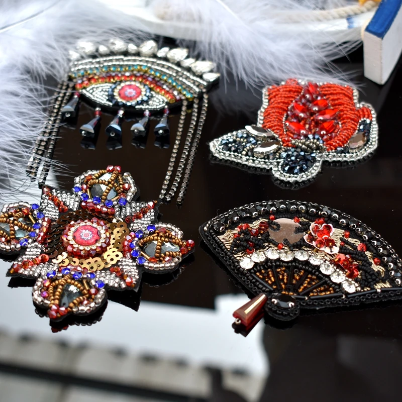 

Цветочные пришитые складные веерные нашивки значки хрустальные бусины Аппликации Оптовая Продажа нашивки "Медуза" футболки Diy сумки декор