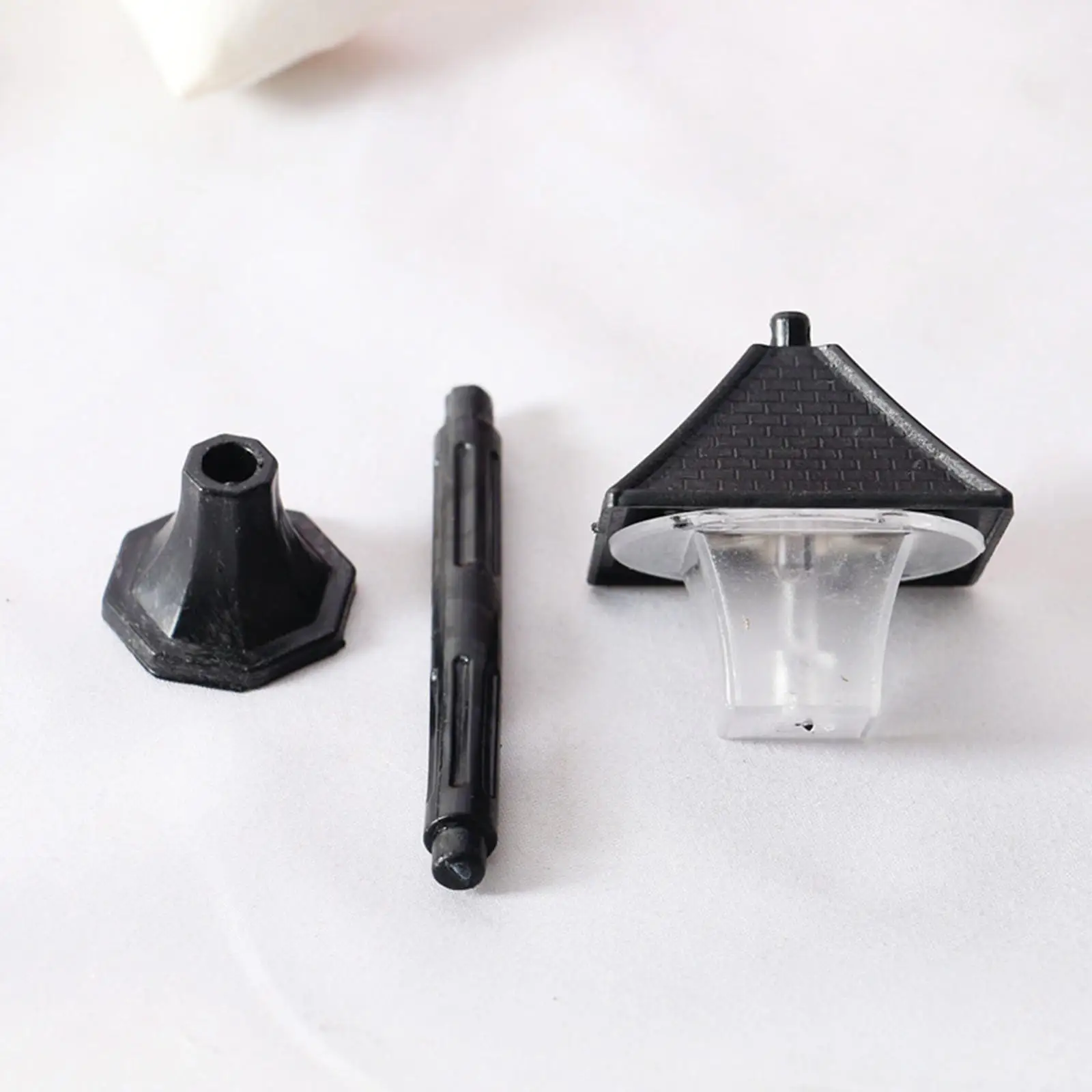 

Retro Style Dollhouse Miniature Lamp Post Layout Street Light for Walkway Accessories