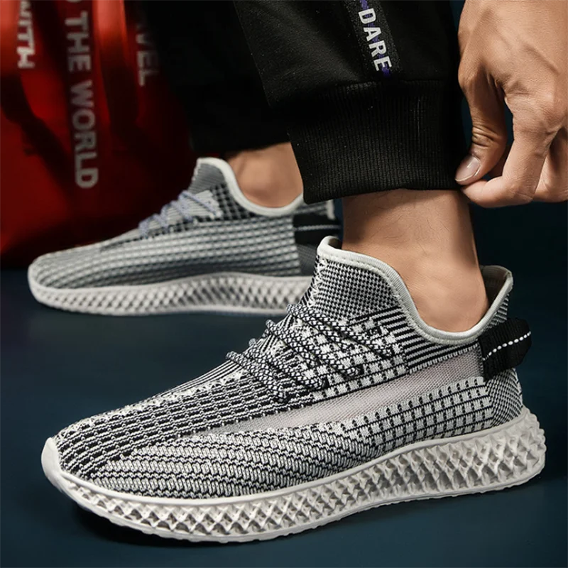 

2020 New Sports Shoes 44 Size Hot Sale Outdoor Flying Mesh Adult Men Lightweight Lace-Up Walking Sneakers Trainers Male Footwear