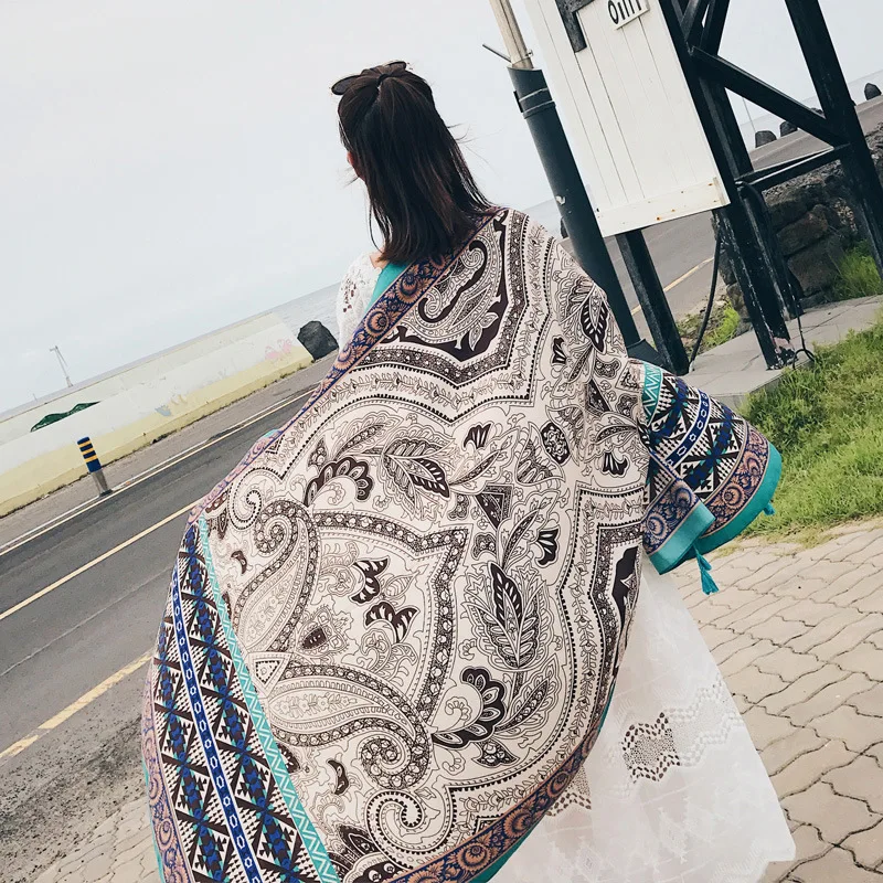 

2020 Spring and Autumn Winter Lijiang Vintage Ethnic Cotton Shawl Dual-Use Bohemian Print Scarf Sunscreen Silk Scarf