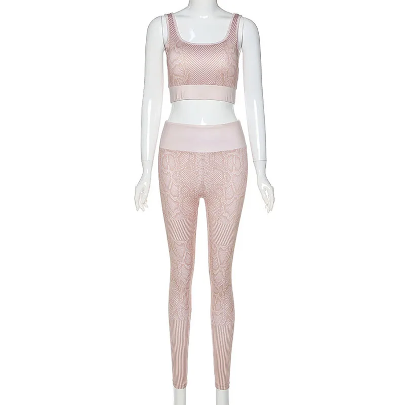 

2020 Women Summer New Solid Color Slim Sport Suit Female Tight Running Sportswear Ladies High Street Print Sexy Soft Suit ML949