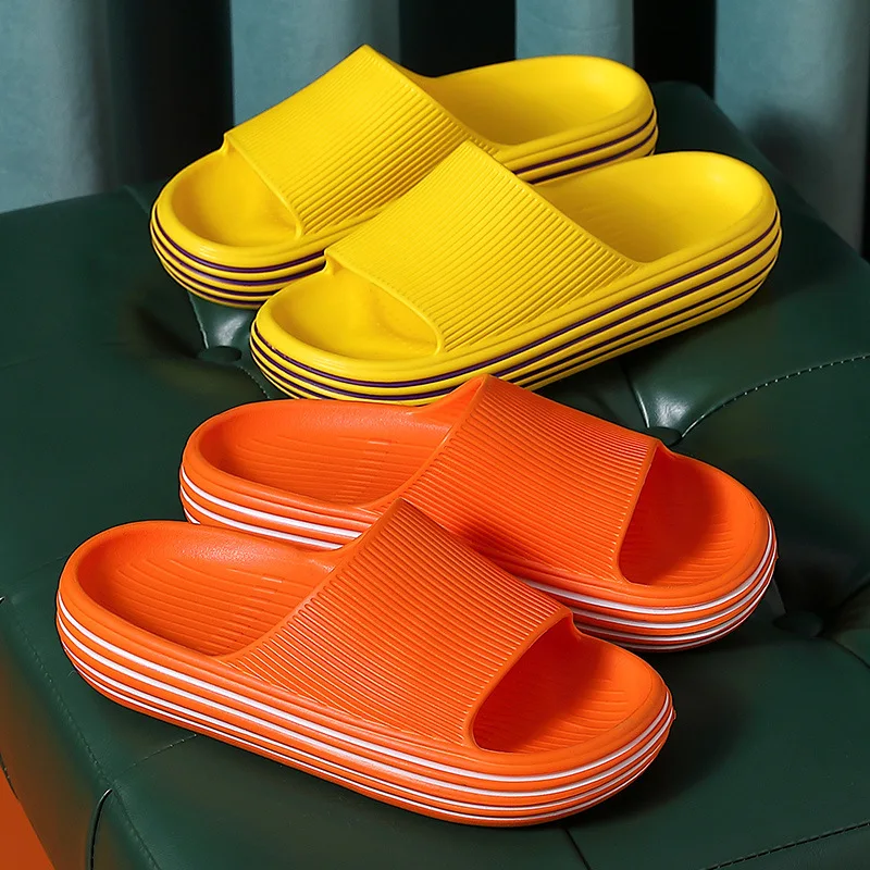 

2021 Summer New Thick-soled Slippers for Women Summer Indoor Home Bathroom Shoe Wearing Sandals High Qualtiy