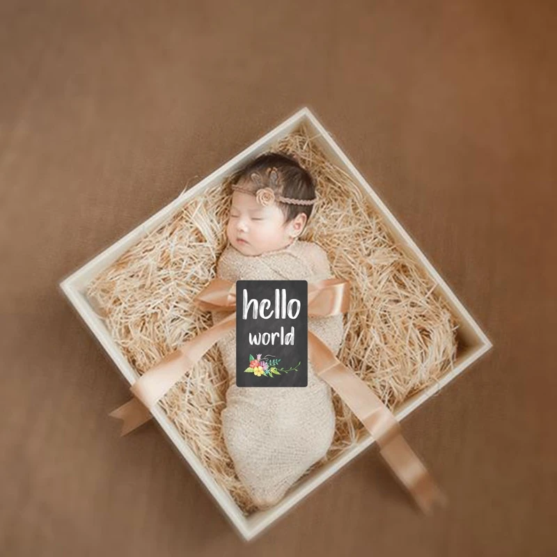 

24 Sheets Milestone Photo Sharing Cards Floral Baby Age Cards Newborn Photography Props Memorial Shower Gifts M15