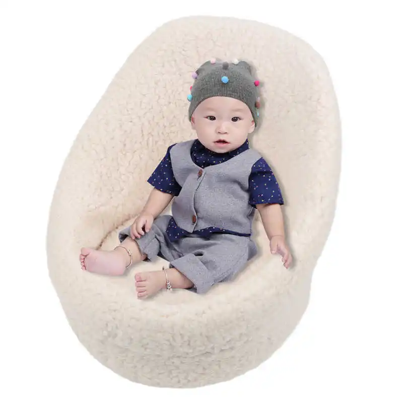 Ребенок позирует мини диван Arm подушки для кресла новорожденные младенцы