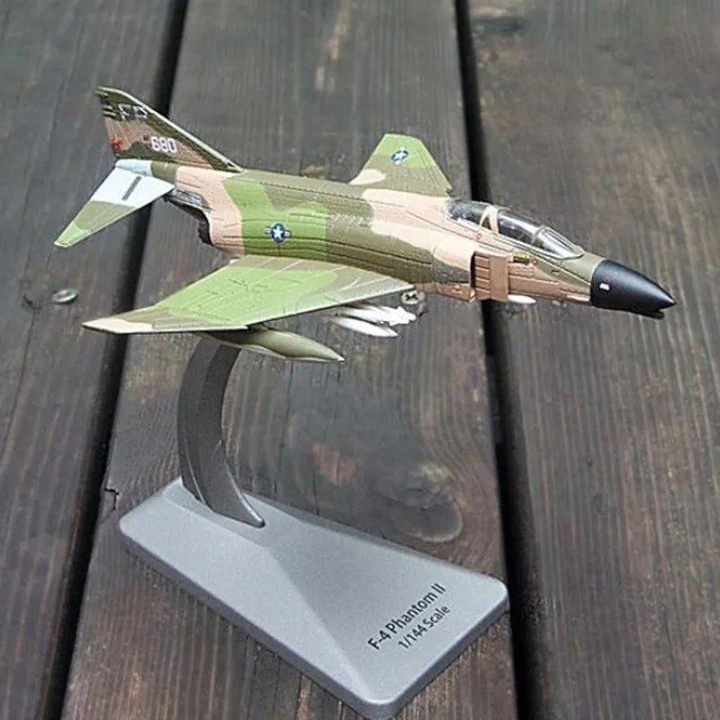 

1:144 scale F-4C Camo Color Military Classic Aircraft Airplane Models toy Adult Children model Toys for Display Show Collections