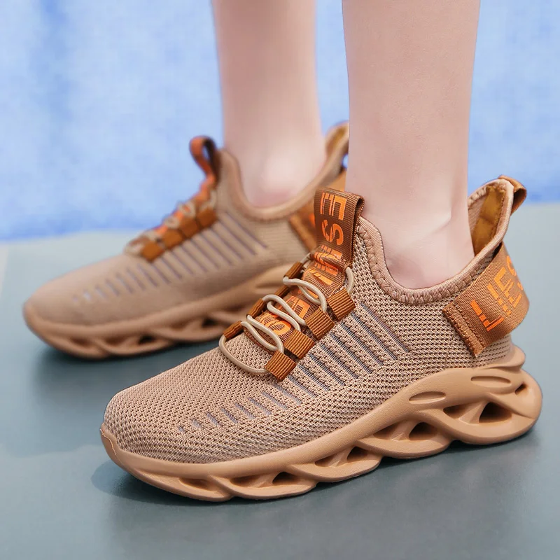 

Kids Sneakers Breathable Mesh Children Shoes Cutout Single Net Child Shoes Flying Woven Boys Sport Shoes Girls Trainer Wavy Sole