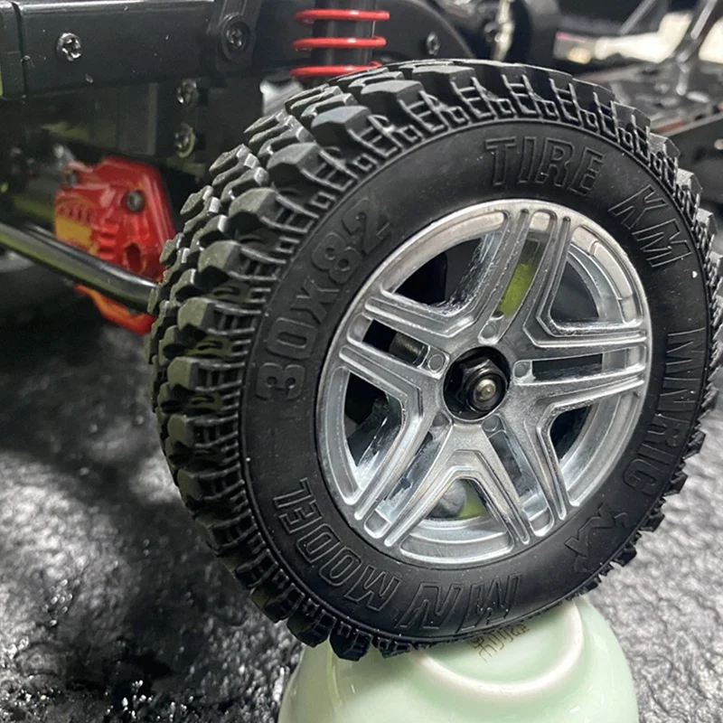 

1 Set RC Car Metal Wheel Rim Hub Rubber Tire Tyre Set & 4 Pcs Tire Soft Sponge Foam