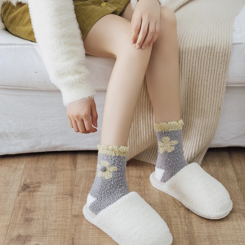 

10 Pairs Women Men Winter Coral Velvet Fuzzy Slipper Socks Sweet Floral Jacquard Thicken Warm Home Sleeping Hosiery Gift