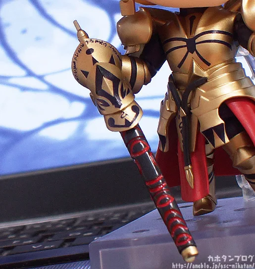 Горячая распродажа 10 см версии Fate Stay Night Гильгамеш мобильный экшен-Фигурки