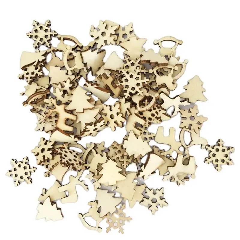 

50Pcs Christmas Natural Wood Chip Ornaments Xmas Tree Pendant Etched Snowflake Deer Christmas Tree Ornament Handcraft Gift