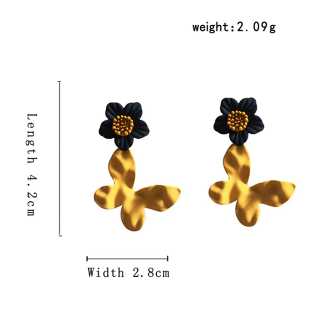 

Lovely Earrings Temperament Personality Charm Butterfly Shape Stud Earrings Female Cute Act The Role Ofing Is Tasted