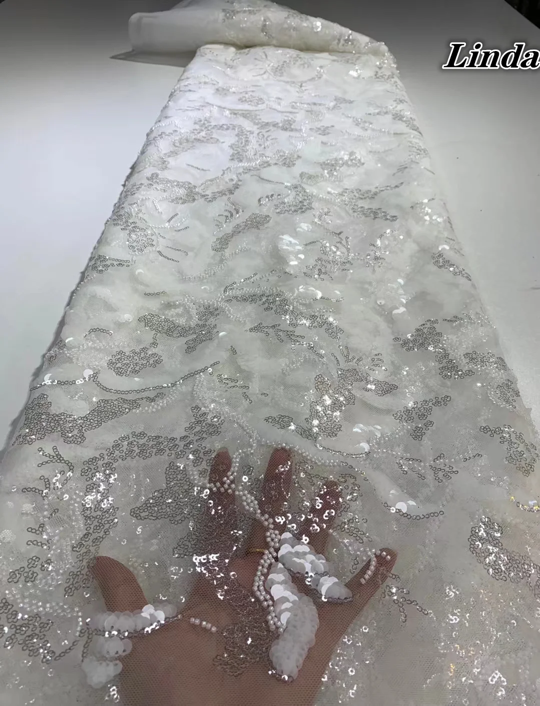 

Linda African Handmade Sequins Beads Lace Fabric 2021 High Quality Nigerian Net Lace Fabrics Bridal French Tulle Lace Fabric