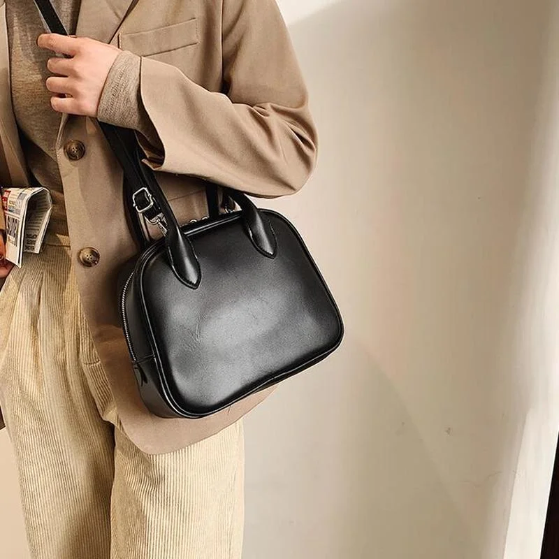 

Women Large Capacity Hand Bag 2021 New Small Cross Bag Luxury Designer Handbag Leather Briefcase Casual Shoulder Messenger Bag