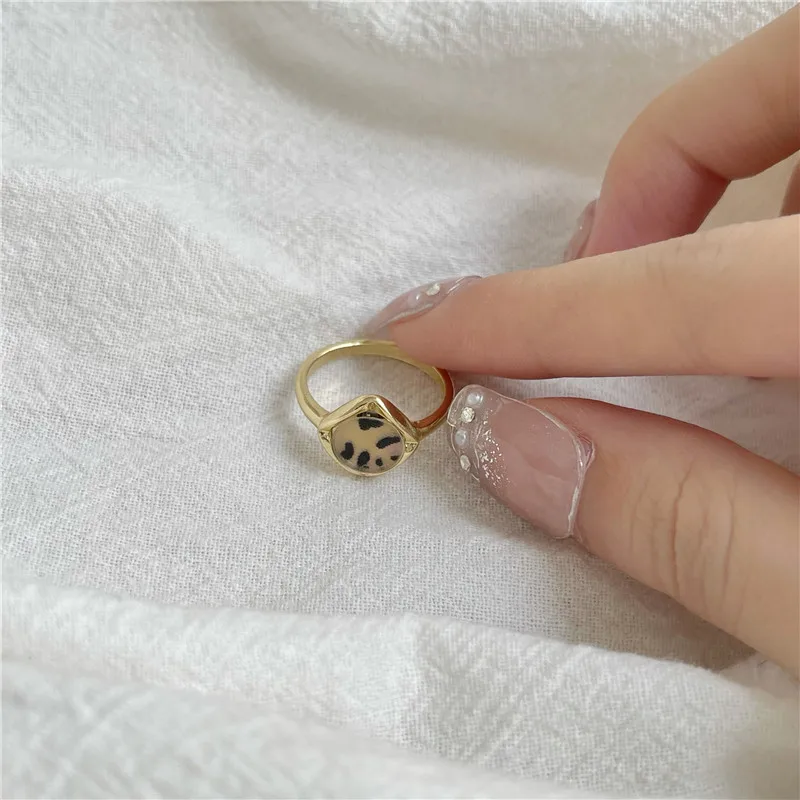 

New High Small Square Size 13 Ring Women Leopard Print Luxury Ring Indian Jewelry