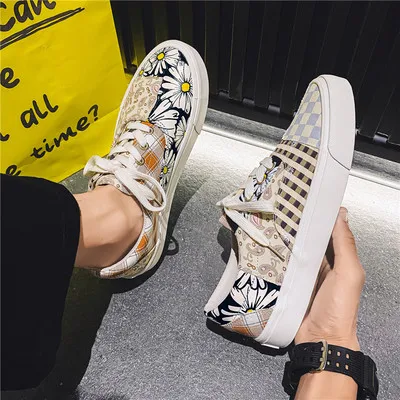 

nut Retro ulzzang printed cashew board shoes lovers splicing low-top canvas shoes casual shoes 2021 Walking shoes
